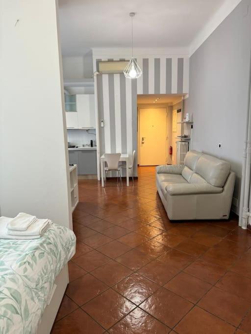 Ponthouse: Navigli, Iulm, Romolo Lägenhet Milano Exteriör bild
